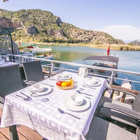 Yagmur Ortaca (Mugla)